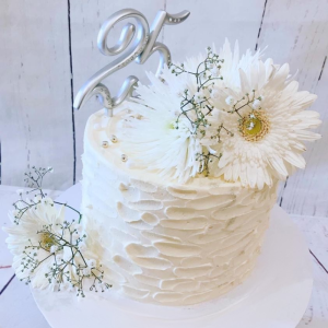 Vanilla Buttercream and Fresh Florals-Wedding Cake